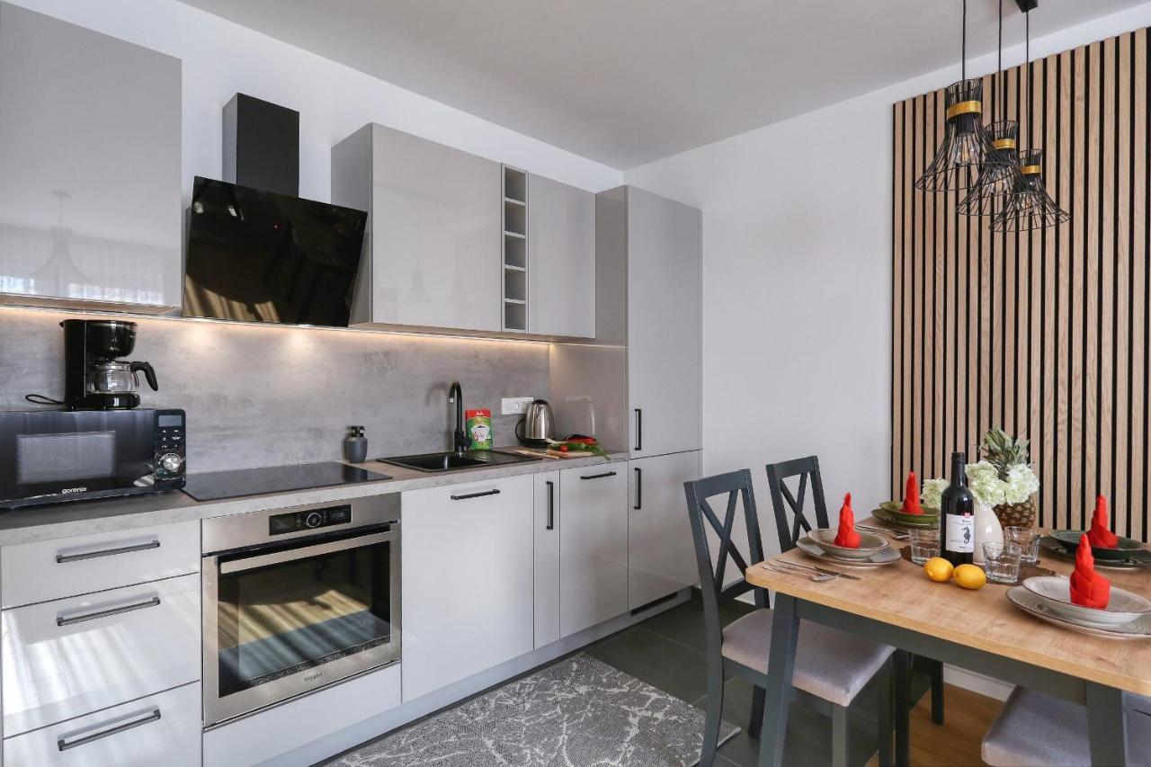 Apartments Perla With Free Parking 扎达尔 外观 照片