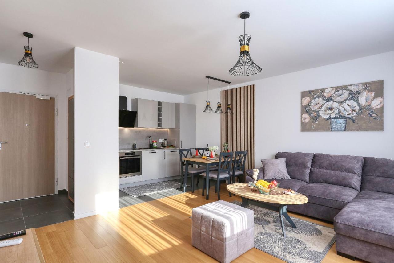 Apartments Perla With Free Parking 扎达尔 外观 照片