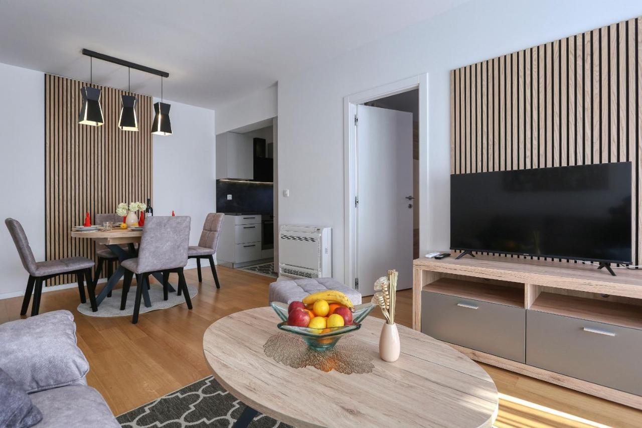 Apartments Perla With Free Parking 扎达尔 外观 照片
